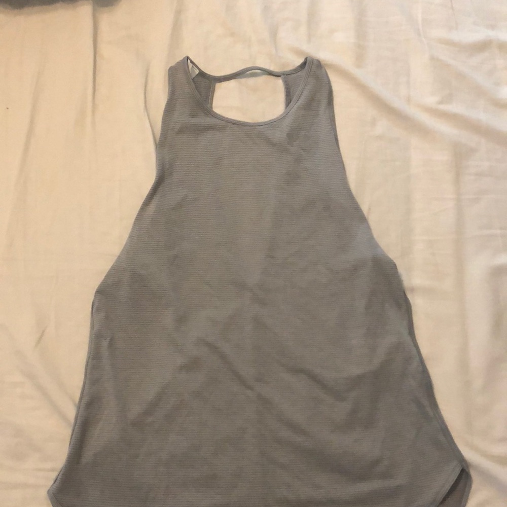 NWOT open back under armour tank